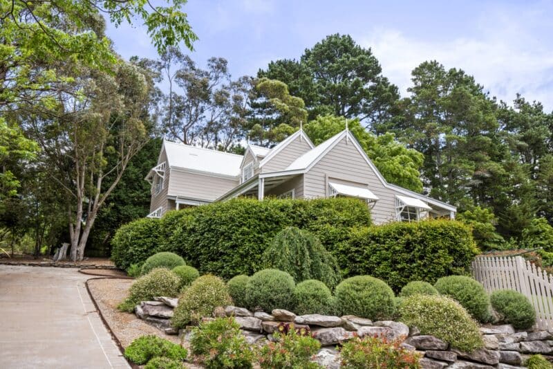 Bullaburra House Refreshed by Blue Mountains Painting