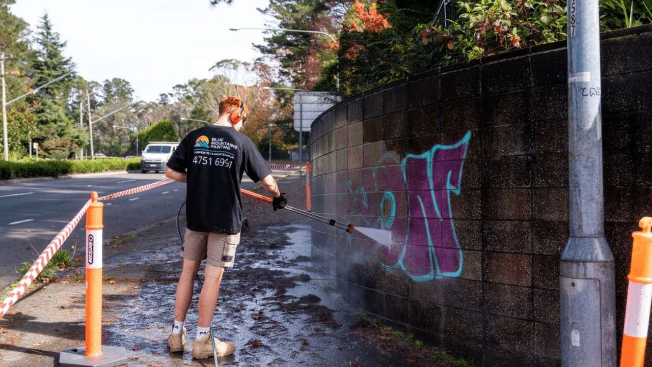 commercial pressure cleaning service blue mountains